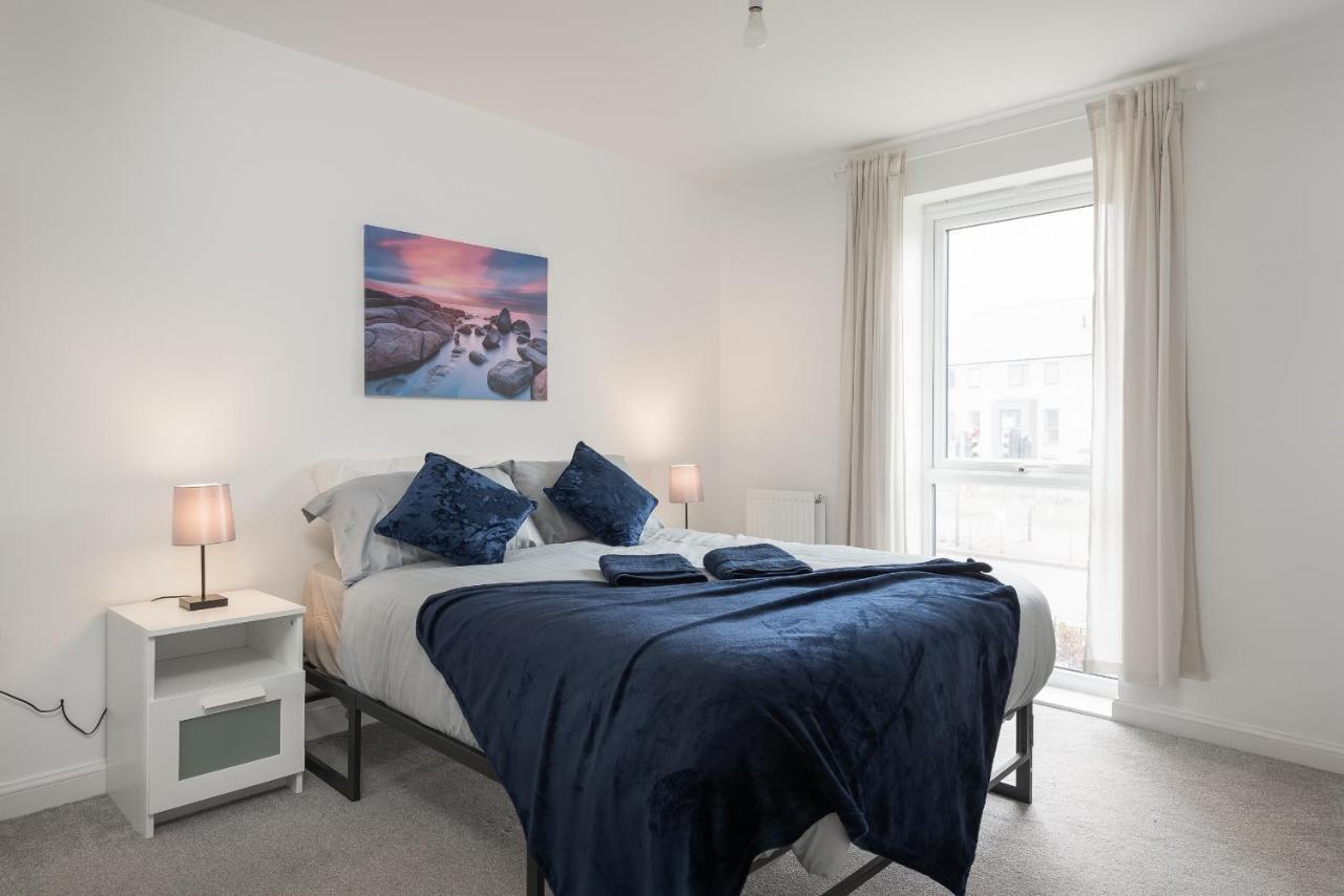 Two Bedroom Apartment - Milton Keynes By Aryas Properties Broughton  Bagian luar foto
